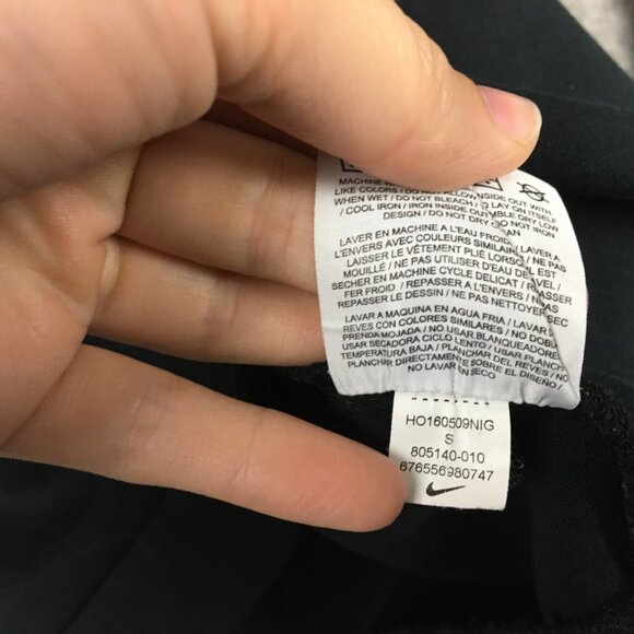 Nike Sweatshirt S Solid Black Kangaroo Pocket Crewneck Raglan Pullover Adult - Picture 10 of 12